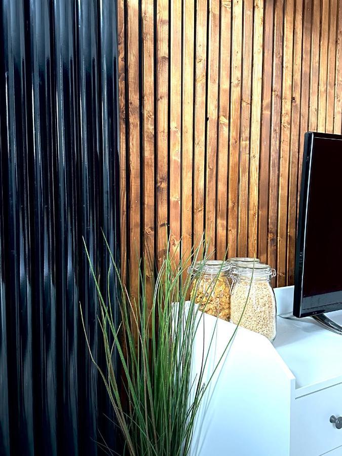 לידס Modern En Suite Bedroom Close To City Centre מראה חיצוני תמונה